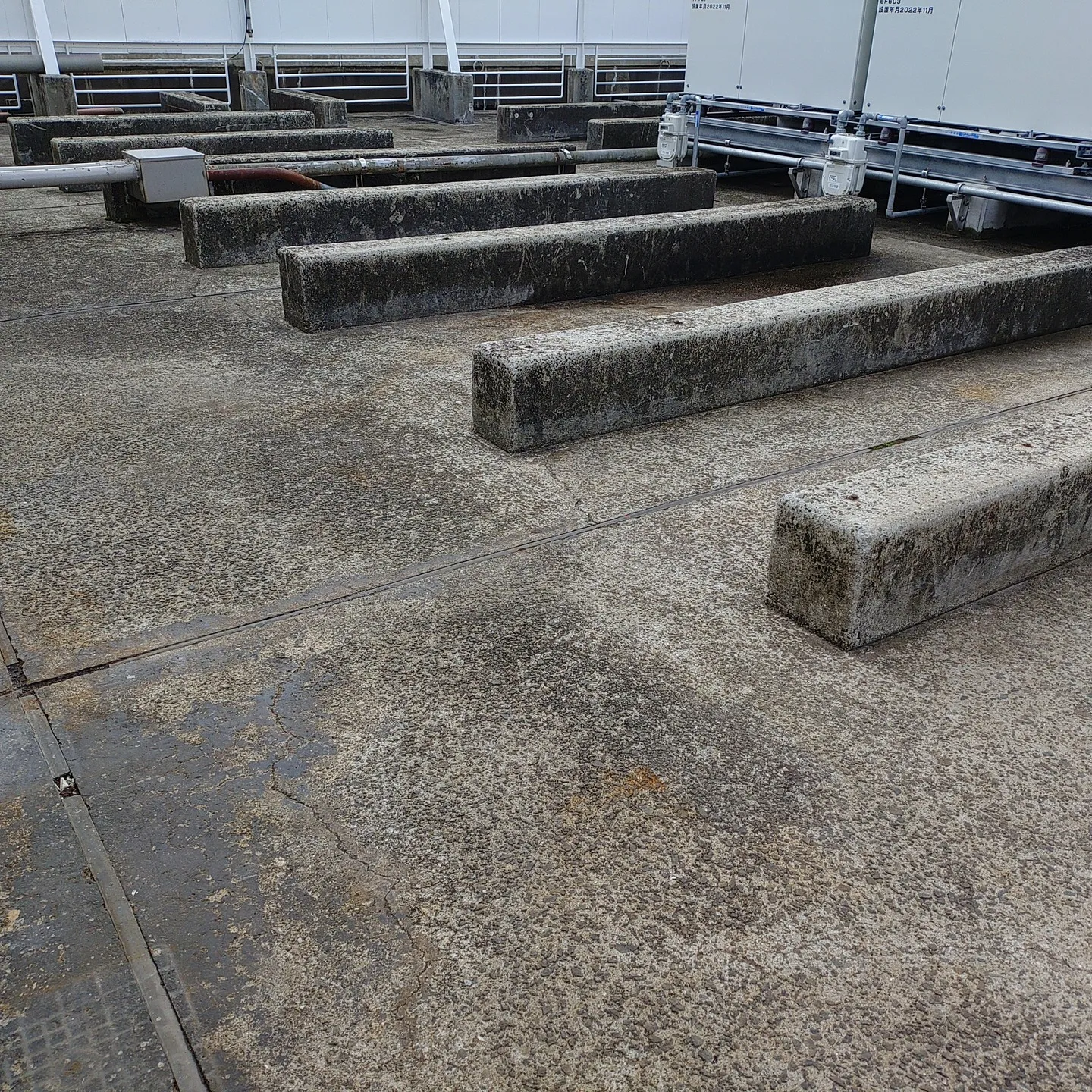 ビル屋上 防水工事が完了しました。