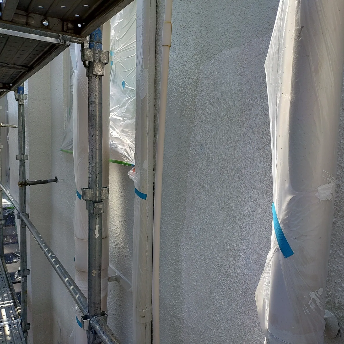 神戸市長田区お企業様の工事も進んでいます。