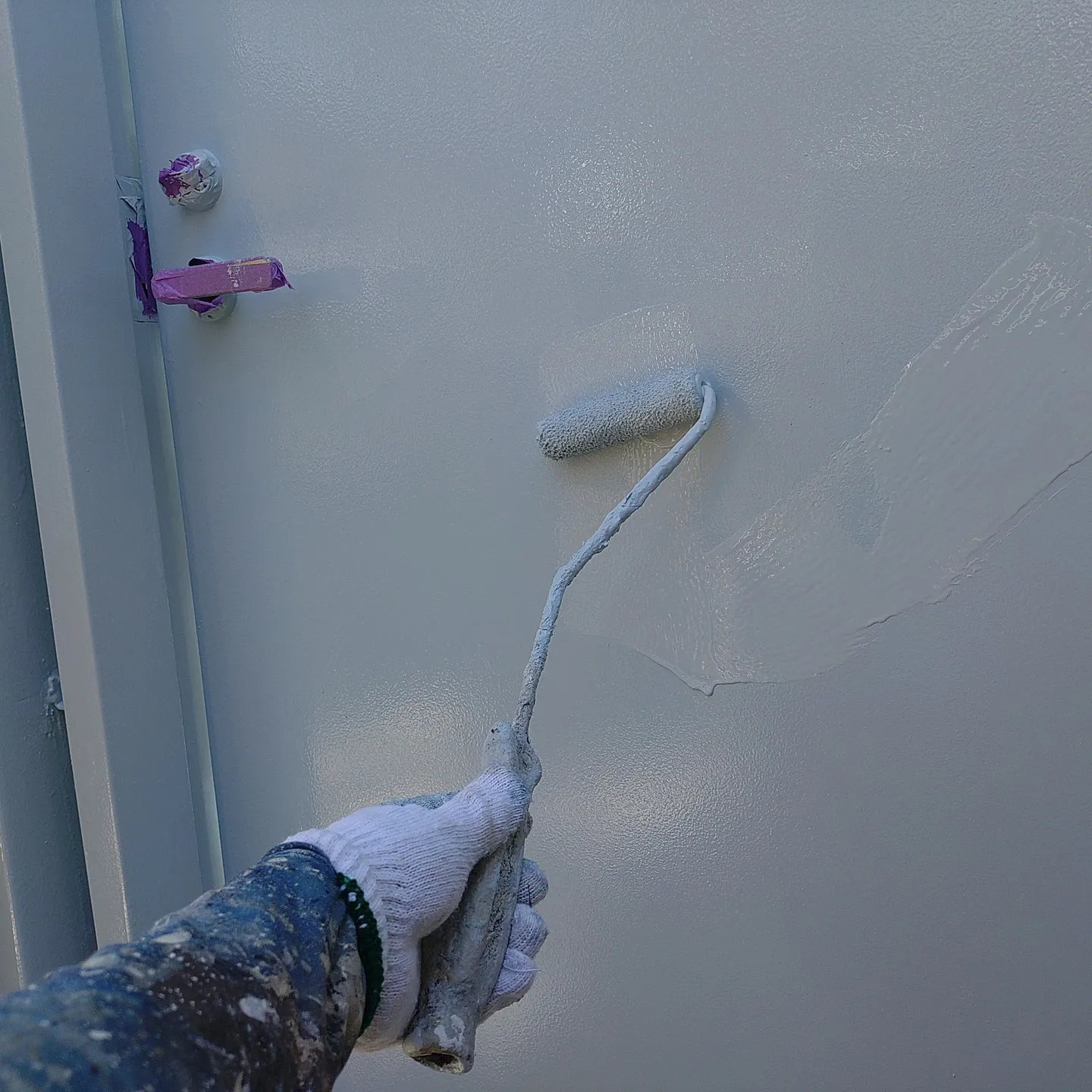 鉄扉塗装をしてきました。