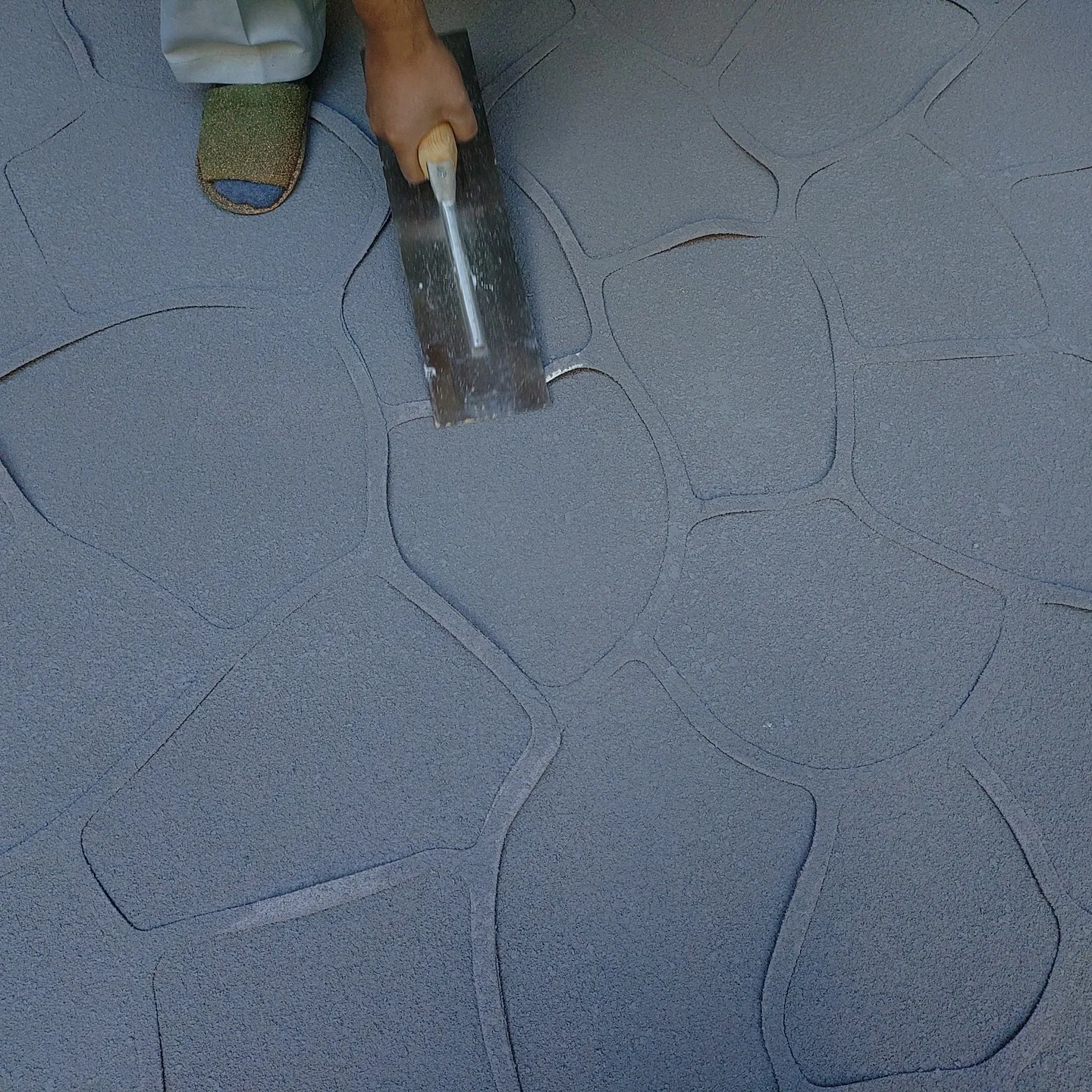 当社のなりすましに注意して下さい。