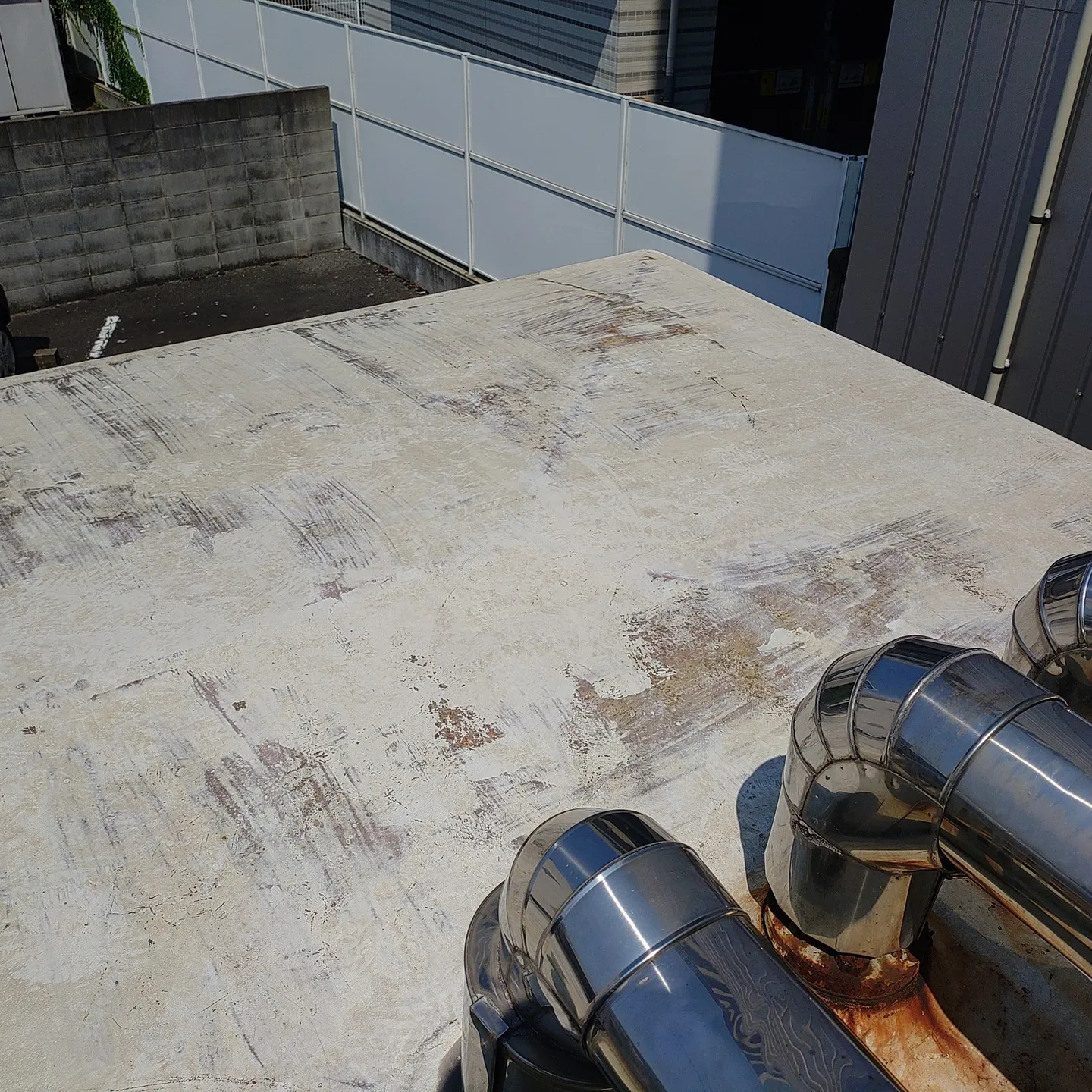 FRP受水槽タンクの塗装